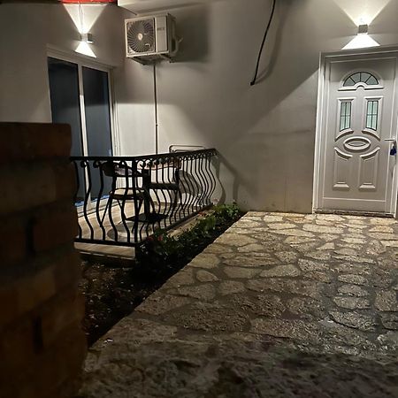 Fiore Rooms 2 クサミル エクステリア 写真